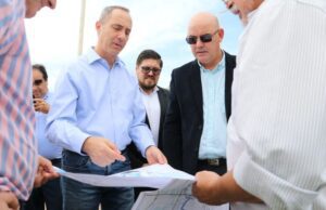 09bd41cabaa048159a8d90b6a3dff993