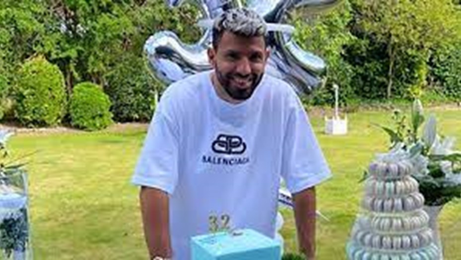 kun-aguero-cumpleanos