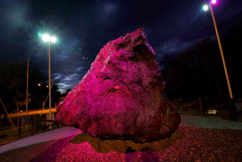 5dcedca536272649896085