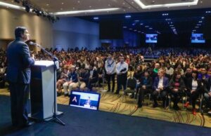 7e021ab2276f14903c8854a366b0f81c