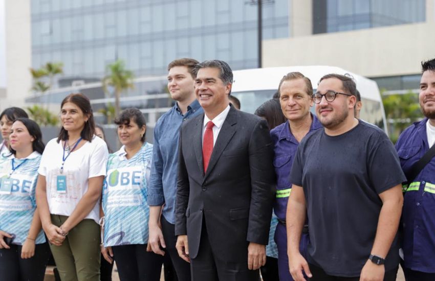 4c696efea6a2e8c4c01acb9b43e8990f