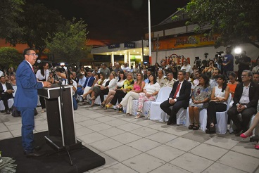 GUSTAVO EN ACTO RESISTENCIA 1 (2)