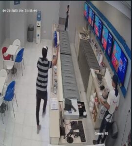 8f57086d-6826-4ee7-8644-261a0f8c167f