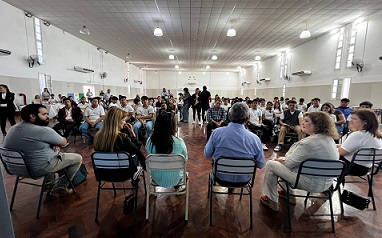 escuela leer en comunidad