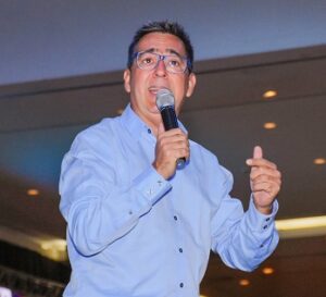GUSTAVO DISCURSO