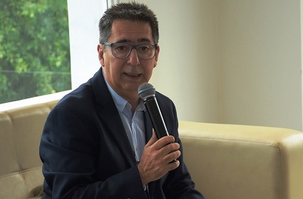 GUSTAVO PRENSA