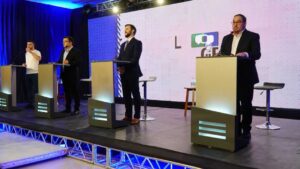 debate