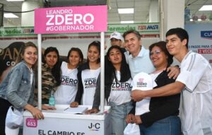 Z en la Peatonal 1 (4)