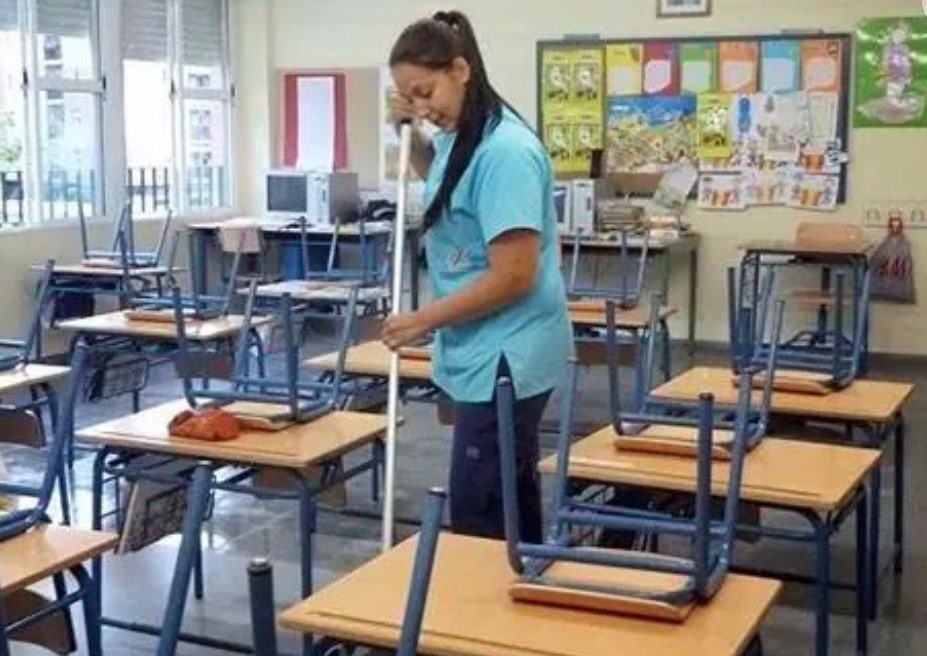 escuela limpieza