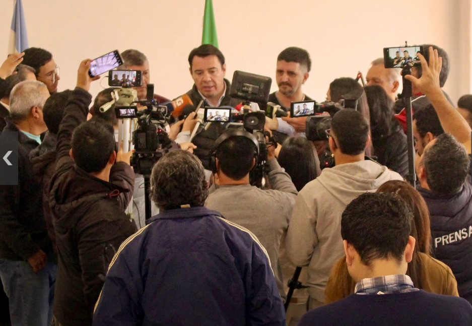 cronista exteriores marcos resico