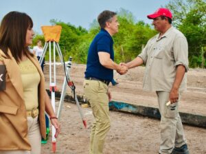 pampa almirón acceso