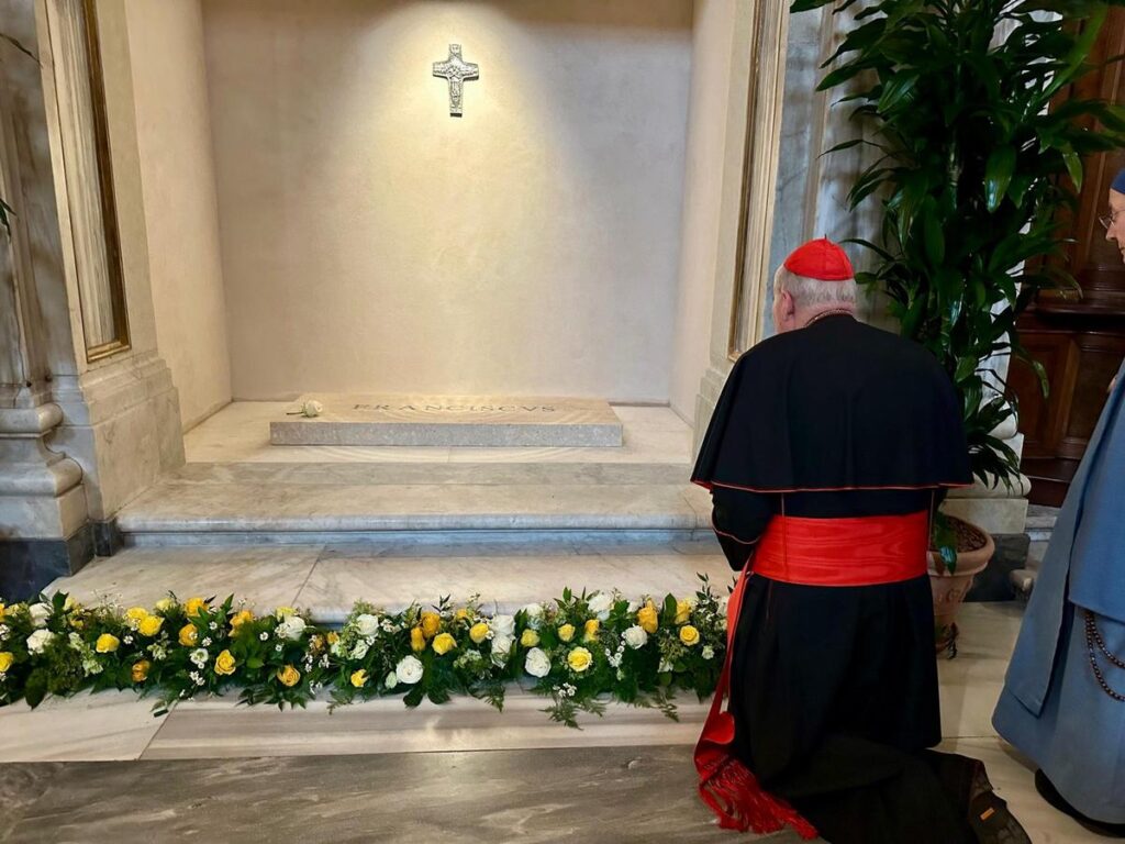 706f1dbb-fe60-42c7-be7a-46ba992a7f62