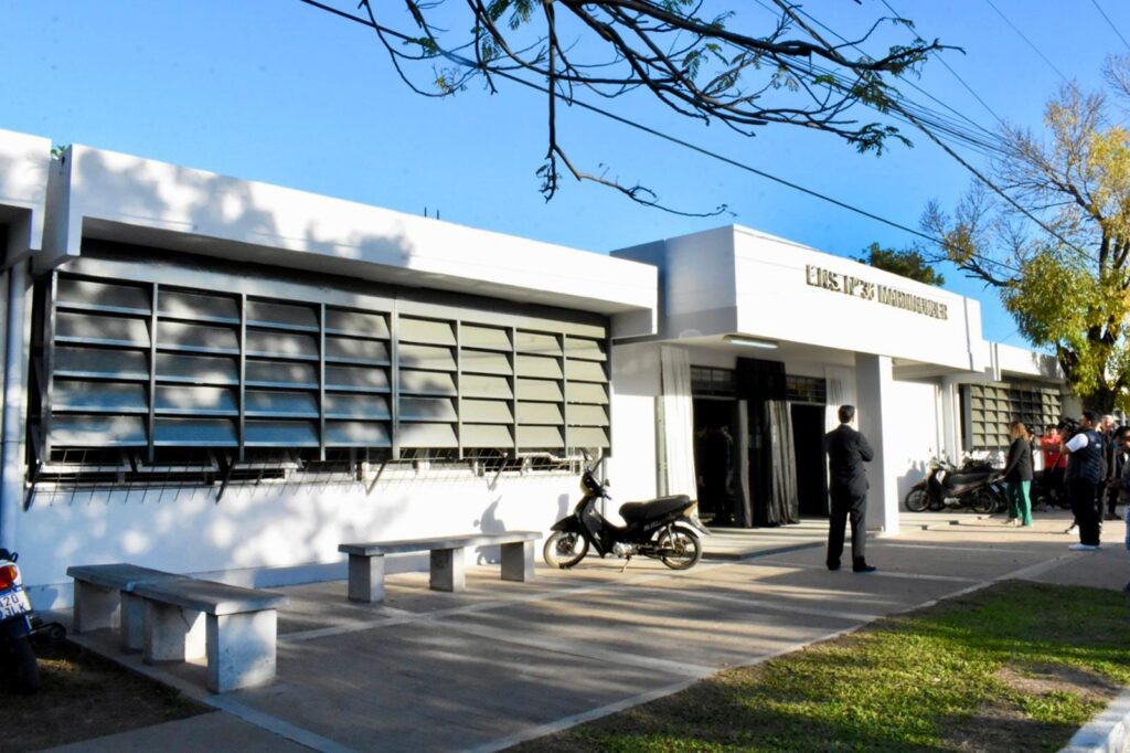 WhatsApp Image 2025-06-06 at 08.17.43