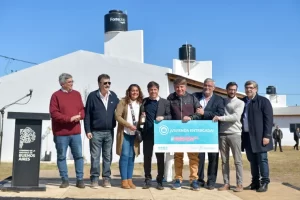 axel-kicillof-el-acto-entrega-viviendas-bragadojpg (1)