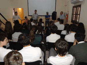 f798eb_ae23bc10c3c5449fbc28823f3c9e91e5