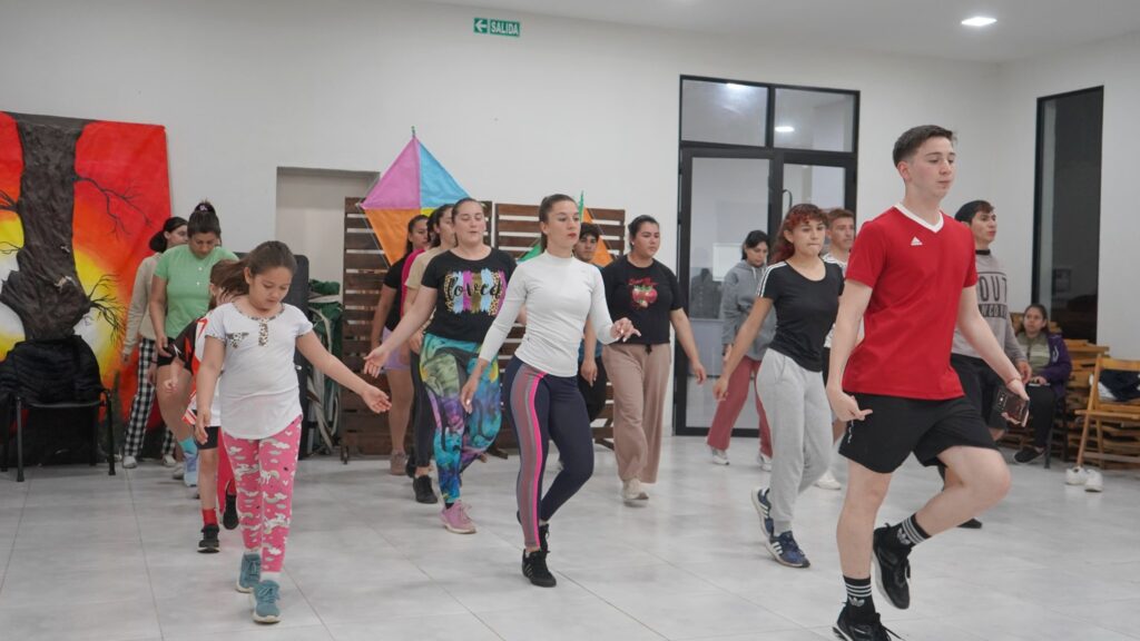 543035396_1104082775158824_7557207711137434145_n