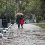 Anuncian chaparrones para este domingo de jornada electoral