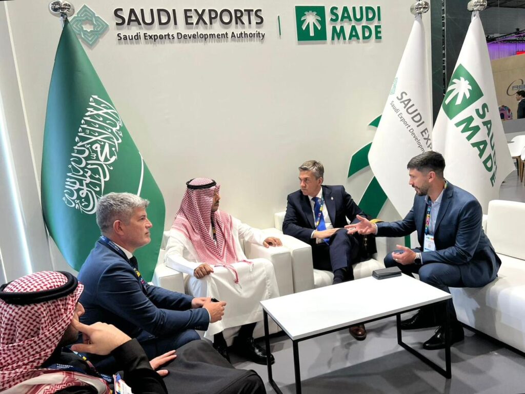 WhatsApp Image 2025-11-05 at 08.07.19