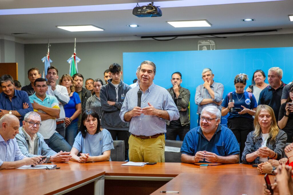 WhatsApp Image 2025-11-18 at 08.07.51