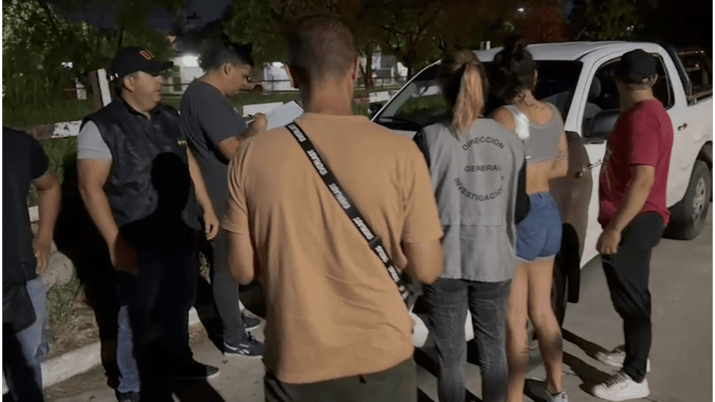 Secuencia 02.00_05_39_00.Imagen fija002