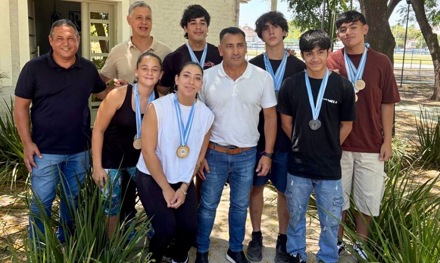 1001120271-6989c13c9f2f2434462301