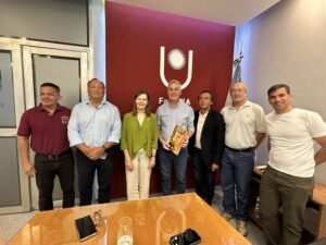 Ministro-en-Facena-1