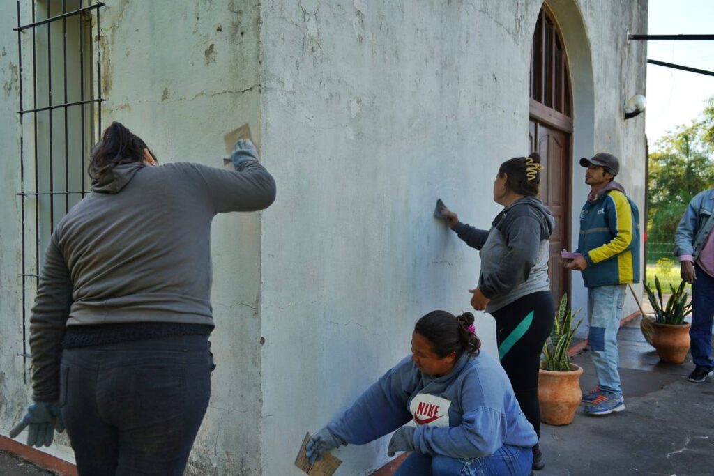 669014327_1275021051398328_7779578169558982409_n