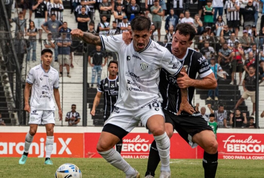 Chaco-for-Ever-2-All-Boys-0