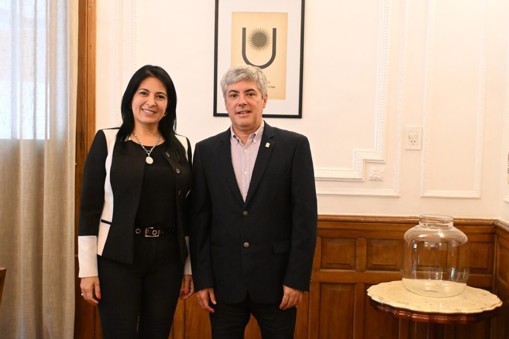 RectorLarroza-Min.Mino-1024x683