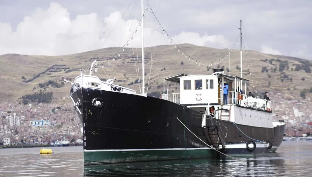 barco-yavari