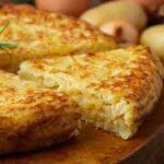 Tortilla de papa: el plato simple que une generaciones y nunca pasa de moda