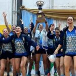 El equipo femenino de cestoball del Jaime Zapata se consagró campeón del Torneo Apertura