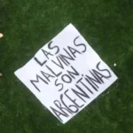 La FIFA le abrió un expediente a la Selección Argentina por la bandera de Malvinas