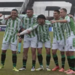 «Defe» goleó y sueña con la siguiente fase