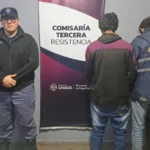 Detienen a dos hombres con una llave de paso y los vinculan al robo de medidores