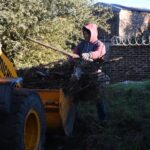Tres Isletas intensificó los trabajos de limpieza y mantenimiento en distintos sectores de la ciudad