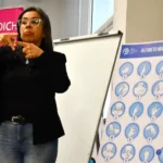 Odontólogos se capacitan en Lengua de Señas Argentina para mejorar la atención