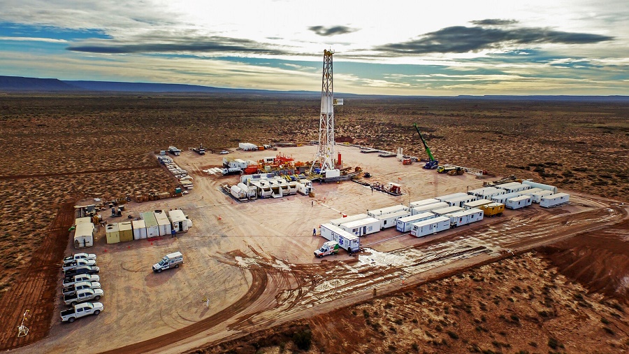 Yacimiento-petrolifero-Vaca-Muerta-provincia-de-Neuquen-Argentina