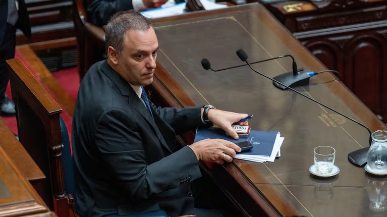los-aliados-del-gobierno-presionan-para-que-renuncie-adorni-foto-agustina-ribo-tn-HAKMPCE6FNEPHPQY6W