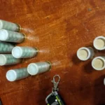 Allanan una vivienda por la avenida Rissione: facilitaban armas para cometer delitos