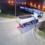 Las Breñas: un camión colisionó con el tren de pasajeros