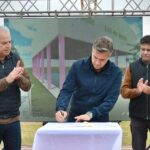 Zdero anunció el nuevo playón polideportivo del CEF N° 8 de Quitilipi: «Estamos acompañando a nuestros jóvenes»