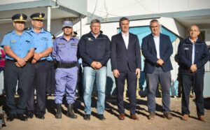 0685d1fe-fe72-4d3a-8b16-58ca40f98885-6adf51d8b21a2204103424