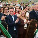 Juan José Castelli celebró sus 90 años con acto oficial y desfiles de instituciones