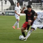 A For Ever se le escapó sobre el final el triunfo ante Defensores