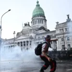 Graves incidentes en la marcha universitaria, con detenidos