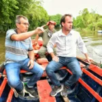 Crecida de los ríos: Javier Martínez visitó las zonas ribereñas junto al intendente Sergio Phipps